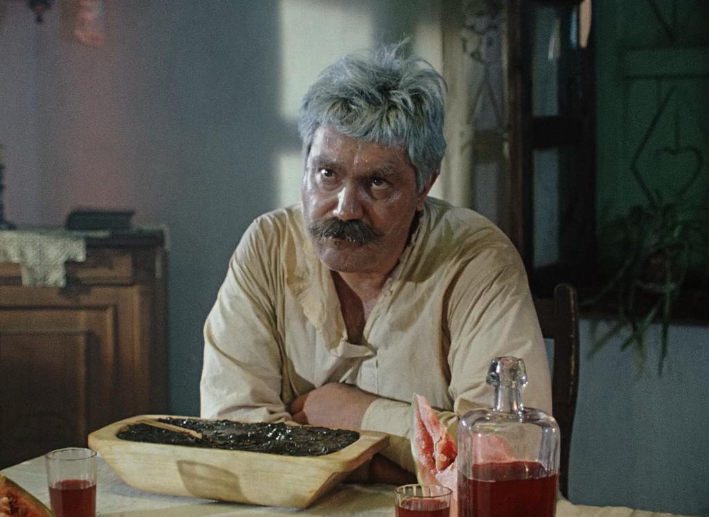 The White Sun of the Desert